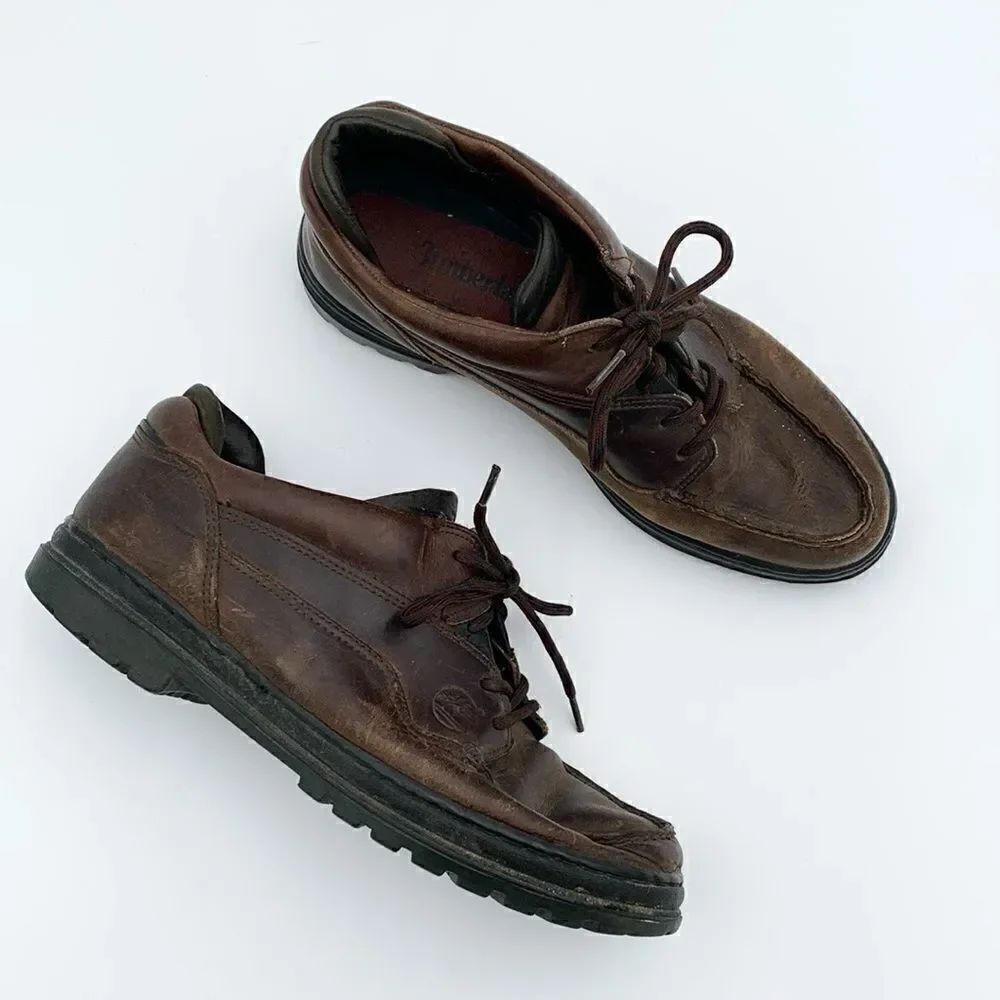 Vintage Timberland brown leather lace up boat shoes
